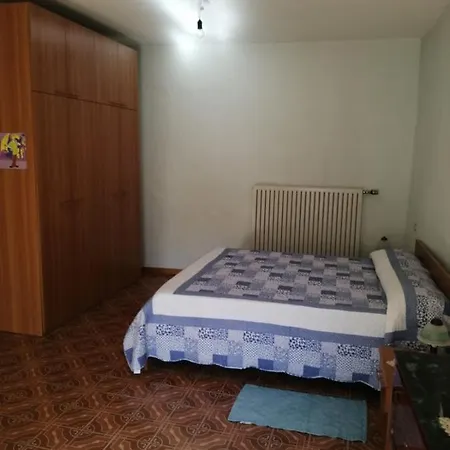 بيت للعطل Vacation House For Via G Pronio, Introdacqua