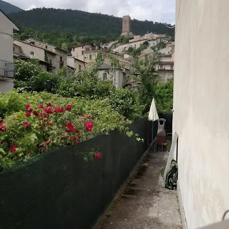 Vacation House For Via G Pronio, * Introdacqua